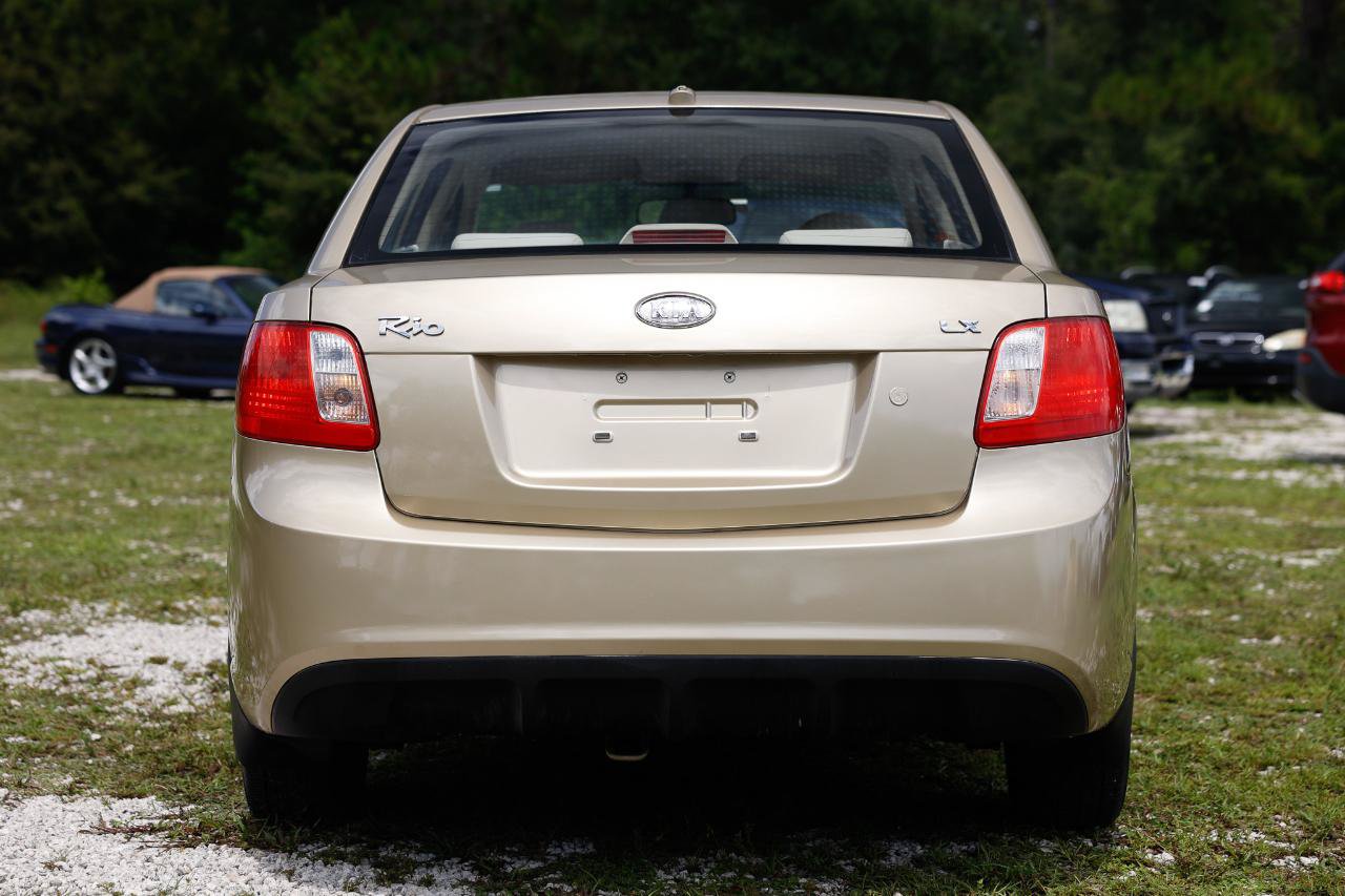 Used 2010 Kia Rio LX w/ Value Pkg FWD image 7