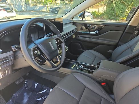 Used 2025 Lincoln Corsair Reserve w/ Jet Appearance Package image 20