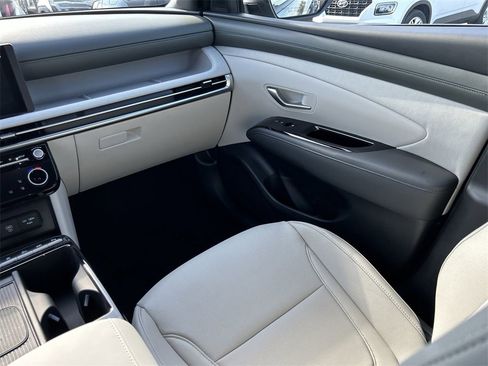 New 2026 Hyundai Tucson Limited image 6
