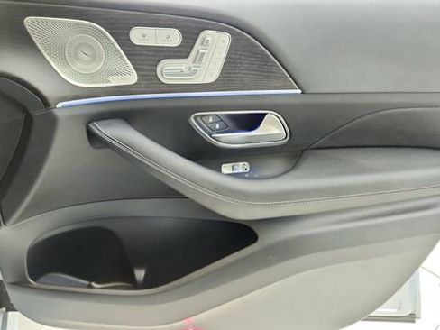 Used 2025 Mercedes-Benz GLE 350 4MATIC image 23