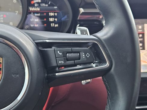Certified 2024 Porsche Macan S AWD/4WD image 27