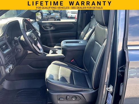 Used 2021 GMC Yukon SLT w/ SLT Premium Package AWD/4WD image 21
