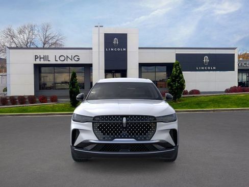 New 2026 Lincoln Nautilus Premier image 6