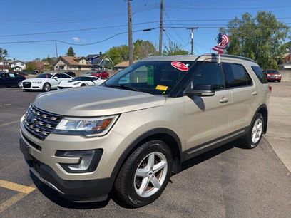 Used 2017 Ford Explorer XLT
