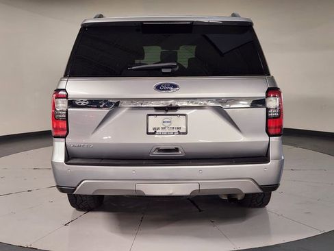 Used 2021 Ford Expedition Limited image 10