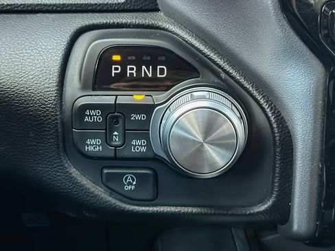 Used 2025 RAM 1500 Laramie AWD/4WD image 20