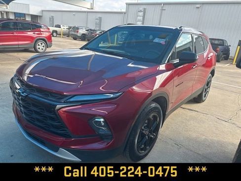 Used 2024 Chevrolet Blazer LT w/ Convenience Package image 1