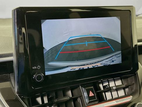 Certified 2025 Toyota Corolla LE image 17