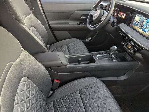 New 2026 Nissan Kicks SV image 28