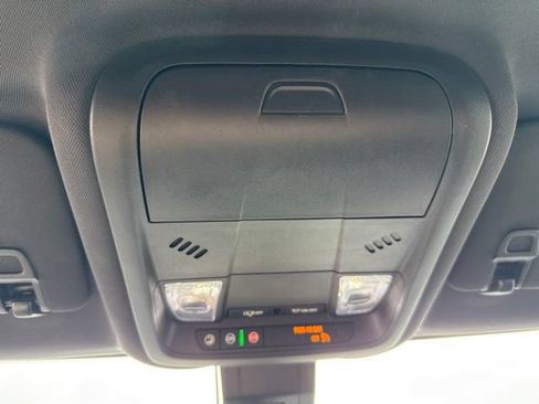 Used 2024 Chevrolet Equinox RS AWD/4WD image 28