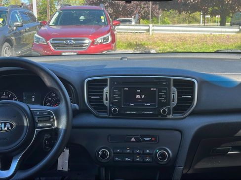 Used 2017 Kia Sportage LX AWD/4WD image 26