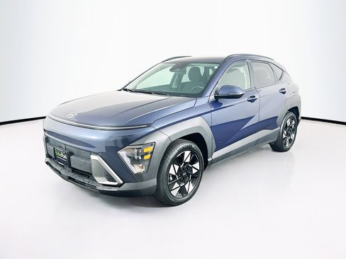 Used 2025 Hyundai Kona SEL image 3