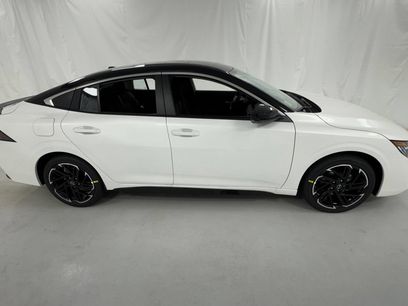 New 2026 Nissan Sentra SR w/ Floor Mat Package