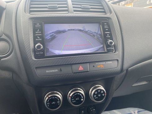 Used 2025 Mitsubishi Outlander Sport ES image 29