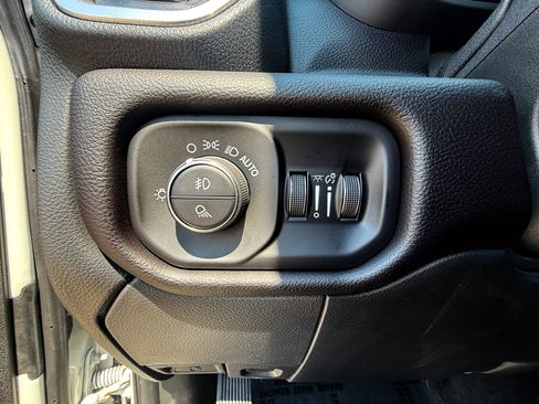 Used 2023 RAM 2500 Laramie image 13