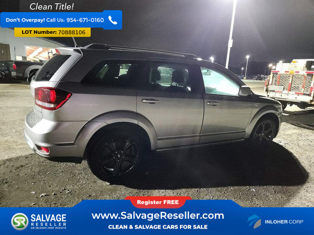 Used 2018 Dodge Journey Crossroad AWD/4WD image 4