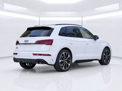 Certified 2023 Audi SQ5 Premium Plus w/ Premium Plus Package AWD/4WD image 8
