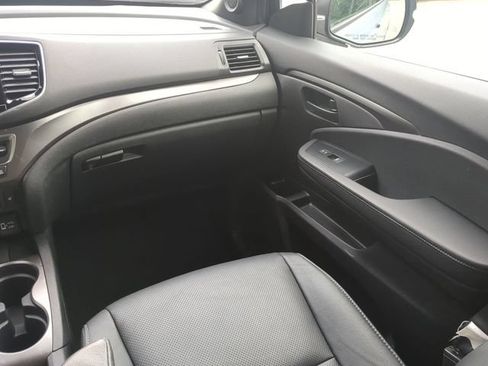Certified 2023 Honda Passport EX-L image 16