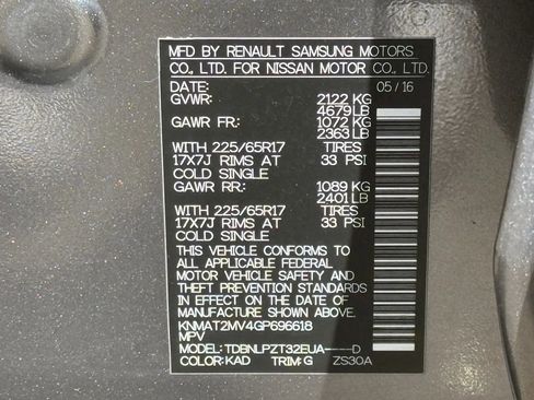 Used 2016 Nissan Rogue S AWD/4WD image 30