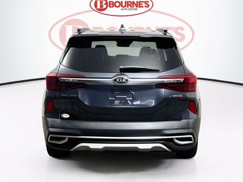 Used 2021 Kia Seltos SX w/ SX Sunroof Package AWD/4WD image 11