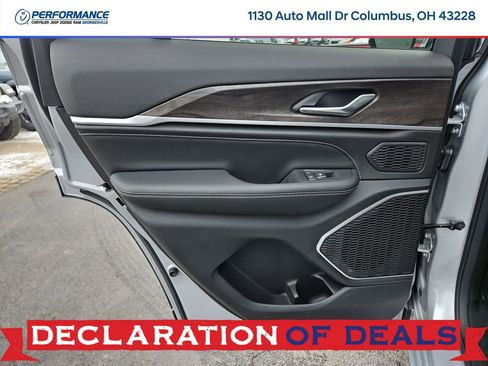 New 2026 Jeep Grand Cherokee Limited image 14