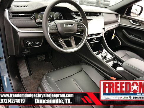 New 2026 Jeep Grand Cherokee Limited w/ Limited Altitude Package RWD image 10