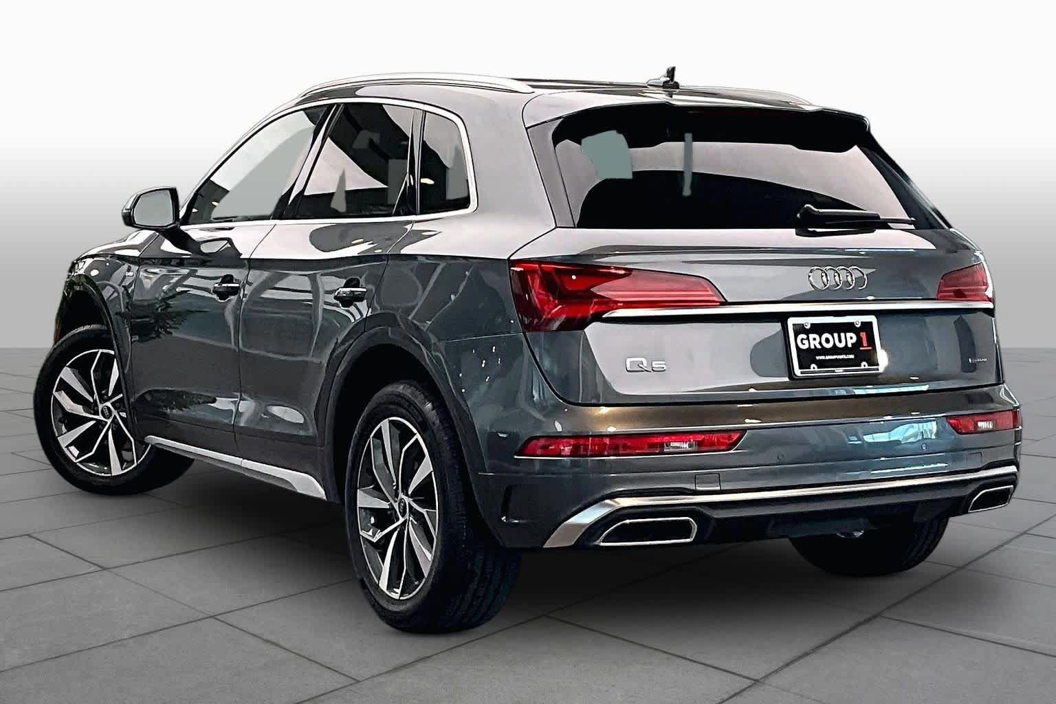 Used 2023 Audi Q5 2.0T Premium w/ Convenience Package AWD/4WD image 12