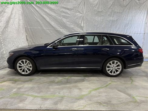 Used 2017 Mercedes-Benz E 400 4MATIC Wagon image 13
