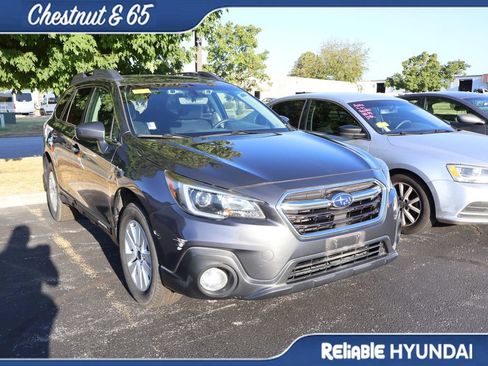 Used 2019 Subaru Outback 2.5i Premium AWD/4WD image 2