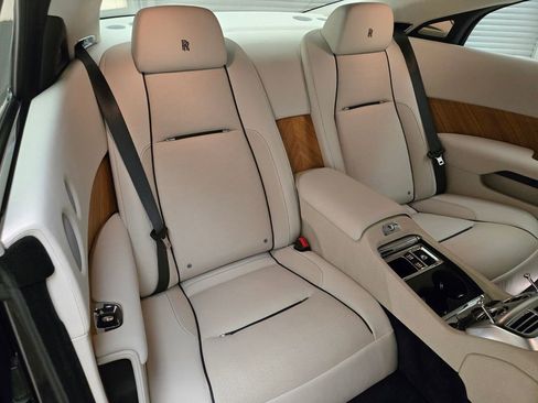 Certified 2016 Rolls-Royce Wraith image 23