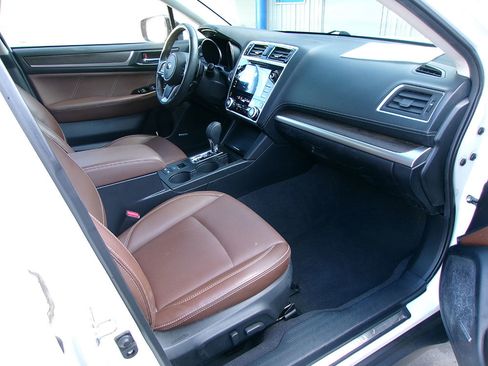 Used 2019 Subaru Outback 3.6R Touring w/ Protection Package #1 image 10