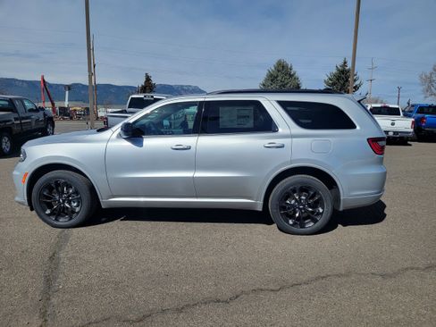 New 2026 Dodge Durango GT image 12