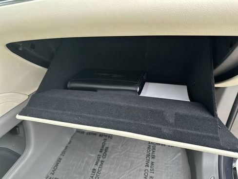 Certified 2023 Cadillac XT5 Premium Luxury w/ LPO, Floor Liner Package image 33