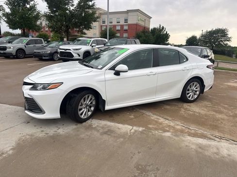 Certified 2024 Toyota Camry LE image 7