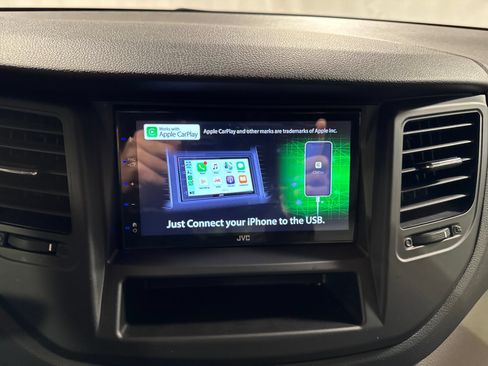 Used 2017 Hyundai Tucson Sport w/ Cargo Package FWD image 22