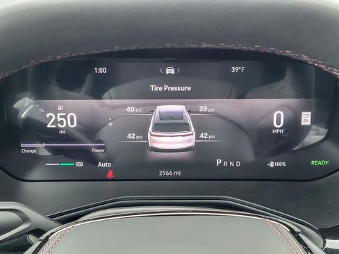 Used 2025 Jeep Wagoneer S Limited image 13