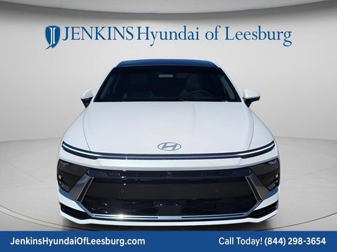 New 2026 Hyundai Sonata Limited FWD image 8