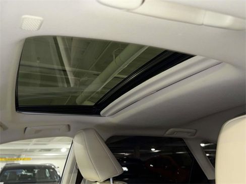 Used 2019 Lexus RX 350L AWD image 22