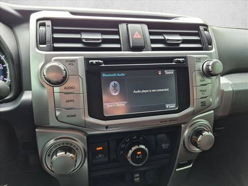 Used 2018 Toyota 4Runner SR5 AWD/4WD image 14