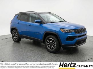 Used 2025 Jeep Compass Trailhawk video 1