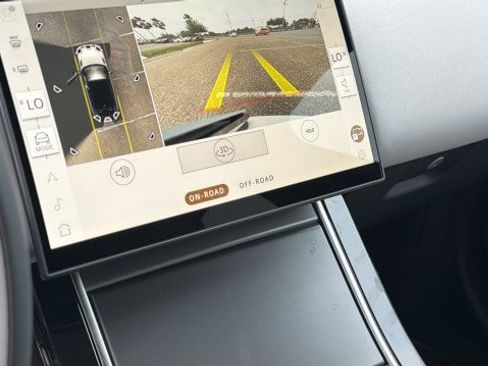 New 2026 Land Rover Range Rover Velar S AWD/4WD image 26