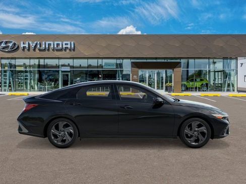 New 2026 Hyundai Elantra Sport FWD image 7