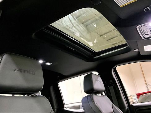 Used 2025 GMC Sierra 1500 AT4 w/ Technology Package image 14