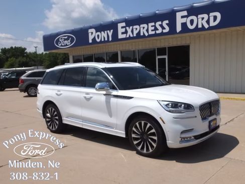 Used 2020 Lincoln Aviator Black Label Grand Touring w/ Class IV Trailer Tow Package image 1