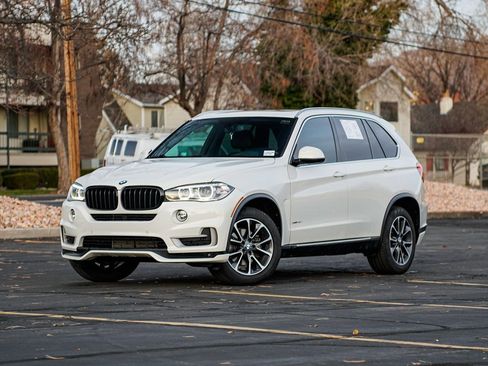 Used 2017 BMW X5 xDrive35i image 1