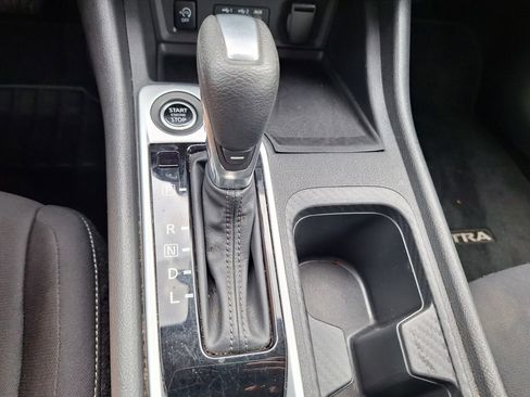 Used 2024 Nissan Sentra SV image 18