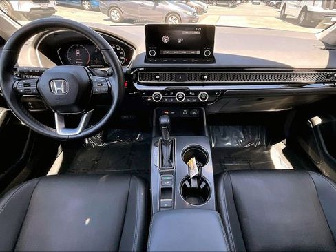 Used 2024 Honda Civic EX-L image 11