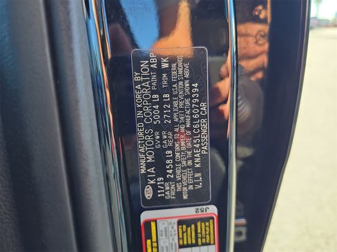 Used 2020 Kia Stinger GT1 image 28