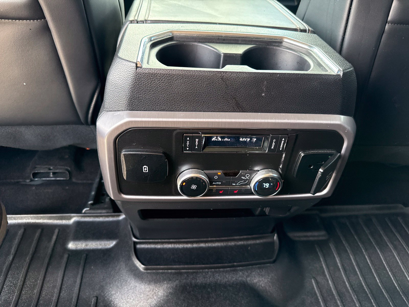 Used 2020 Ford Expedition Platinum RWD image 19