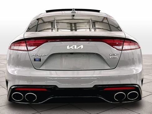 Used 2022 Kia Stinger GT2 AWD/4WD image 4